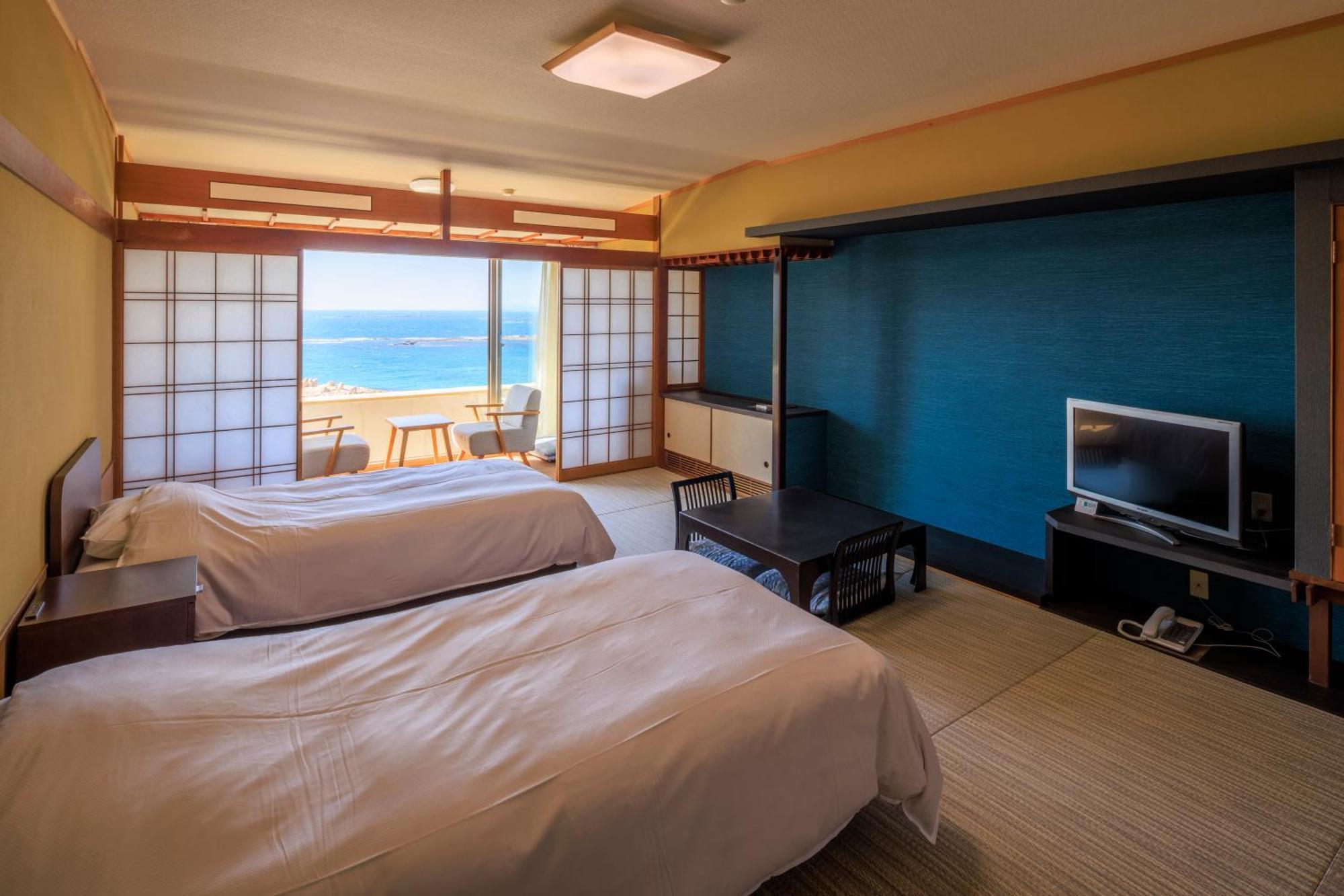 Hotel Sanrakuso Shirahama Extérieur photo